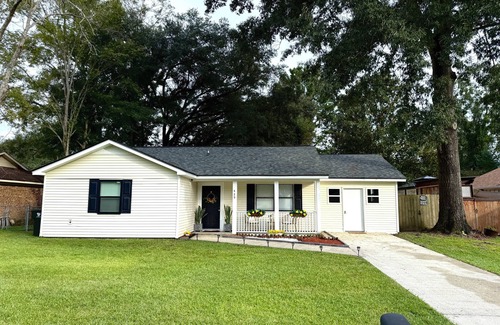 Ladson Casa | Modern Home w/Theater, BBQ & Private Yard