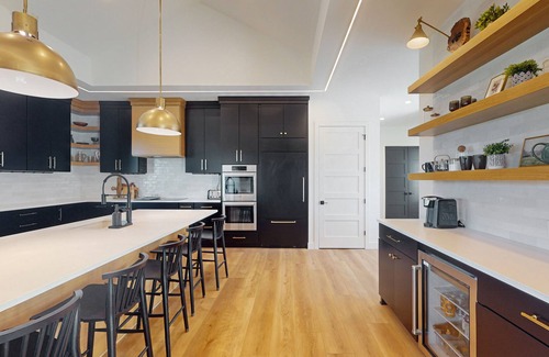 Granby Casa | Modern home with a hot tub, washer/dryer & spacious deck