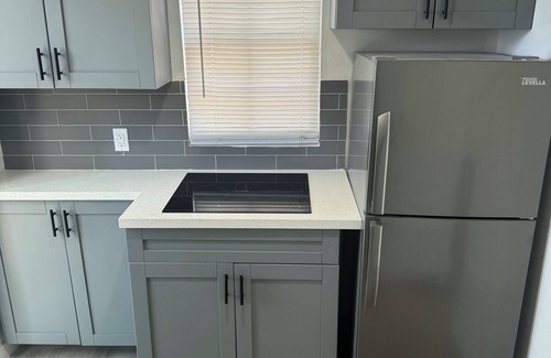 Liberty City Casa | Casa nueva en Miami para 2 personas. Buen precio. nuevo todo, tiene todo.