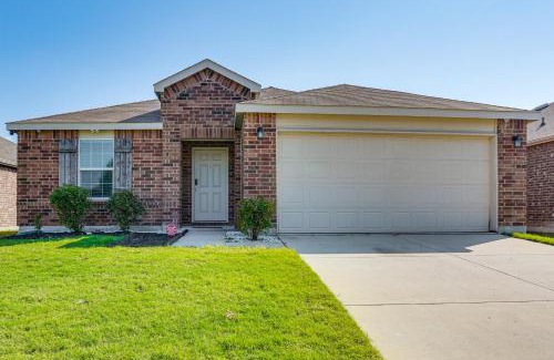 Little Elm Casa | Modern Home with Private Yard and Patio in Little Elm!