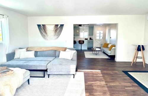 Linda Vista Casa | Modern Home with View and Large Private backyard
