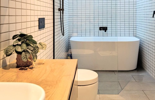 Dee Why Casa | Modern home with views to Long Reef