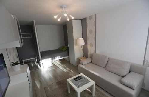 Kaunas Apartamento | Modern & Homely Apartment - FREE PARKING - NETFLIX