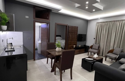 Duhur ash Shuwayr Apartamento | Modern Hotel Near Downtown Beirut, Featuring Spacious Suites, Just 10 Mins Away