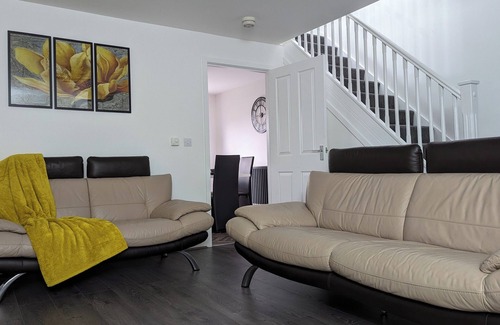 Burnley Casa | Modern House - 4 Bedrooms - Familyfriendly