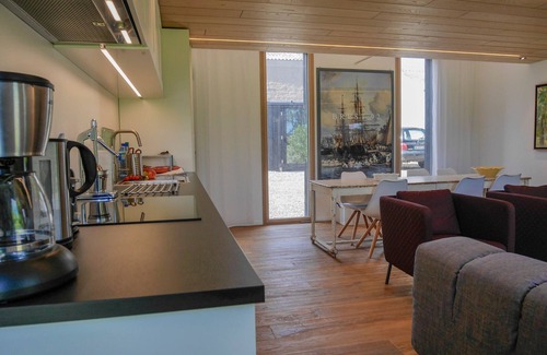 Bangor Casa | Casa Moderna a 800m de la Playa de Herlin con Desayuno y WiFi