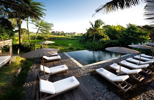 Babakan Cabaña | Casa moderna en Canggu Resort