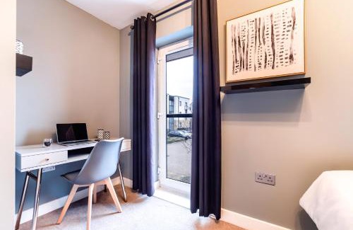 Peterborough Casa | MODERN HOUSE near the CITY CENTRE