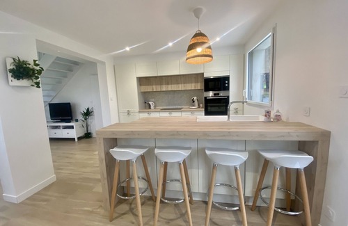 Kerlouet Casa | Modern house with garden, Sea view, SPA, Direct access GR34, Beach at 100 m