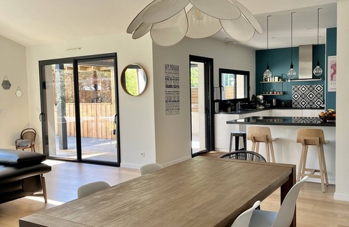 Pessac Casa | Modern house with swimming pool in the heart of Pessac