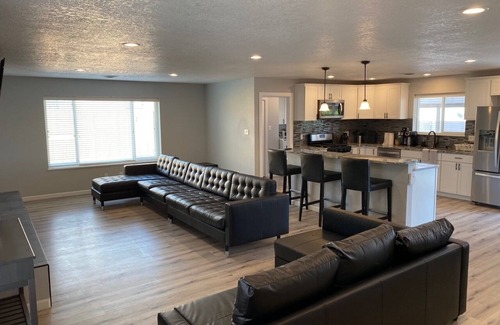 Paradise Hills Civic Casa | Modern House with Trailer Parking