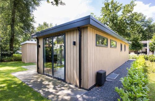 Municipality of Epe Chalet De Esquí | Modern huisje op de Veluwe