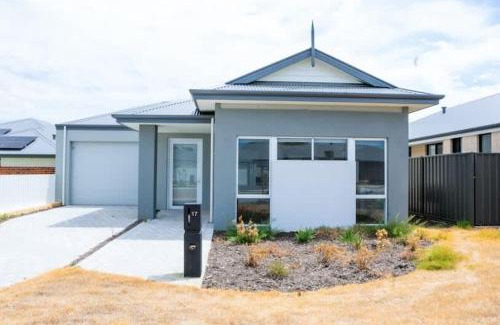 Karnup Casa | Modern Karnup House