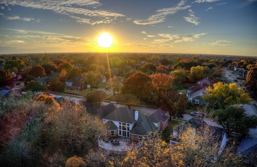 Rowlett Casa | Modern Lake House 4 Bed 3 Bath Breathtaking Views