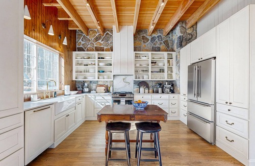 Charlotte Casa | Modern lakehouse w/ private beach, dock, fireplace, gym, theater, jacuzzi tub