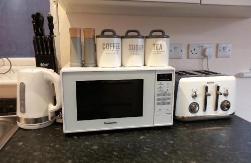 Beeston Apartamento | Modern large 2 Bed whole apartment - Free parking - Ground floor - Central Beeston