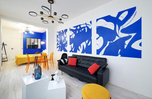 Plaisance Apartamento | Modern Large Studio Apartment for 3