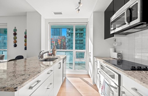 Yonge-Eglinton Apartamento | Modern Lillian Street Condos Midtown Toronto