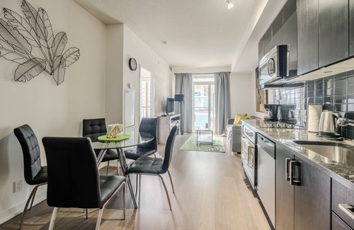 Yonge-Eglinton Apartamento | Modern Lillian Street Condos Midtown Toronto