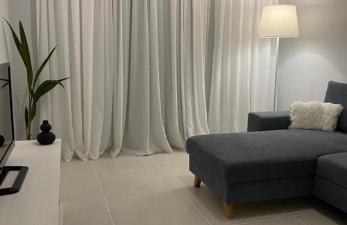 Markopoulon Apartamento | Modern Living in Markopoulo center