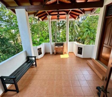Pita Kotte Casa | Modern 2 Story, 4BR House, Kotte