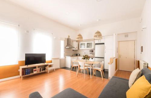 Imperial Apartamento | Modern Loft in Madrid Río - Style and Comfort - Manzanares