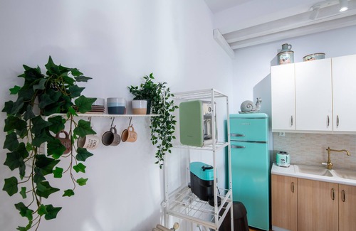 Piraeus Apartamento | Modern Loft with panoramic view. Central location next to metro,train,harbor.