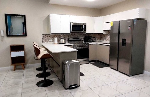Eden Gardens Apartamento | Modern Lofts 2 BR Apartment in Kingston