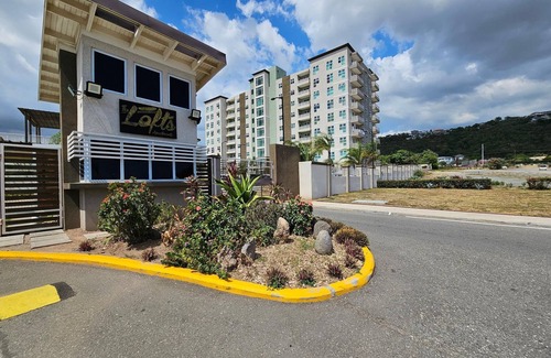 Eden Gardens Apartamento | Modern Lofts 2 BR Apartment in Kingston