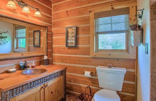Mahomet Apartamento | Modern log cabin