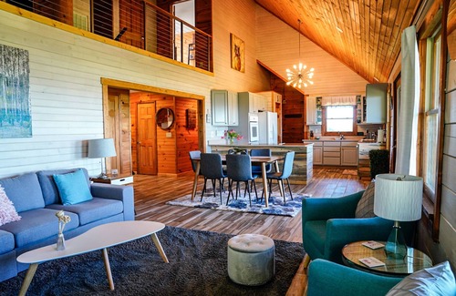 Pikeville Cabina | Modern log cabin with breathtaking view