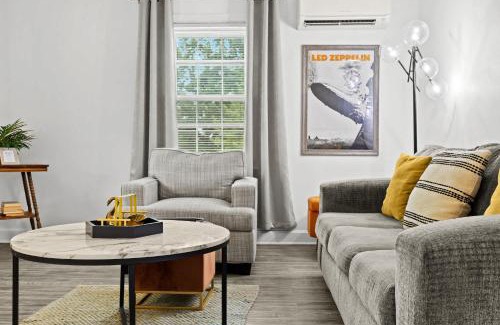 Audubon Apartamento | Modern Louisville Stay Free Parking Prime Location