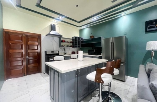 Saint Andrew Casa | Modern Lux 2Bedroom Secured