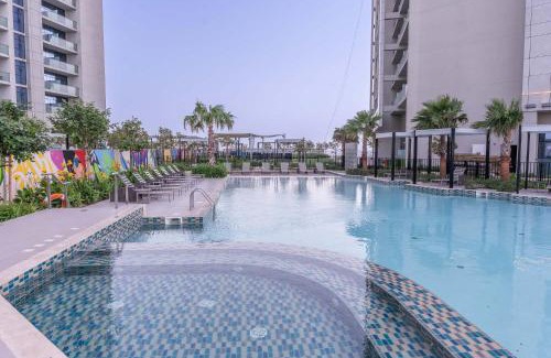 Sheikh Zayed Road Apartamento | Modern Luxe 2BR in Business Bay