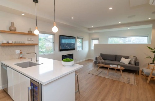 Bay Ho Apartamento | Modern Luxe Escape! Heart of San Diego