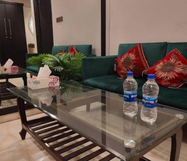 Uttara Apartamento | Modern Luxe Studio Apartment in Uttara near Airport