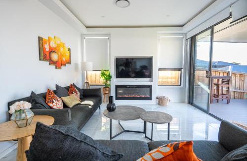 Airds Casa | Modern, Luxurious & Brand New Home 4 bedroom home in Sydney