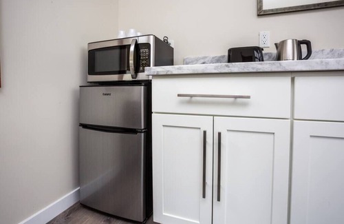 Bankers Hill Apartamento | Modern, Luxurious and Prime location All in One