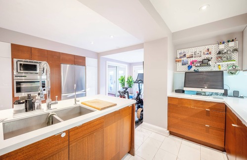 Riverdale Casa | Modern, Luxurious Executive & Family Home in Leslieville