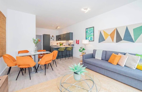 South Acton Apartamento | Modern & Luxurious Retreat in Acton w/ Great Links