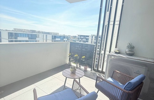 Bankstown Apartamento | Modern Luxury 2-Bedroom Apartment in the Heart of Bankstown