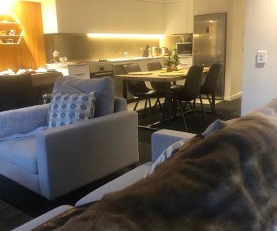 Arthur's Point Apartamento | Modern luxury apartment