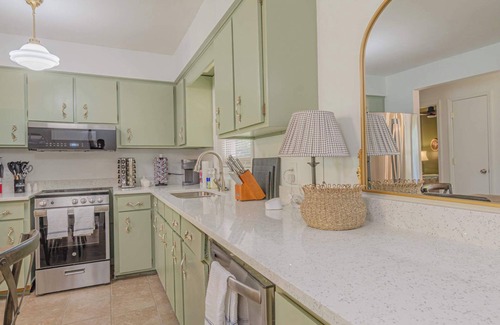 Fortson Casa | Modern Luxury Cottage w/Pool | Near Fort Moore