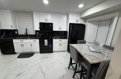 Birmingham Casa | Modern Luxury House - Birmingham