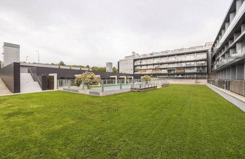 Villa de Vallecas Apartamento | Modern Luxury in Prime Location