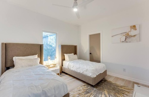 Pittsburgh Casa | Modern Luxury In The City at Havilah Estates