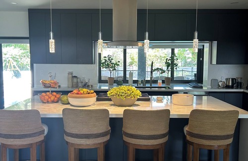 Palmetto Bay Casa | Modern Luxury Oasis 4BR Sleeps 8 Heated Pool Near Ocean & Keys