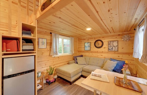 Lynnwood Apartamento | Modern Lynnwood Tiny House: 16 Mi to Seattle!