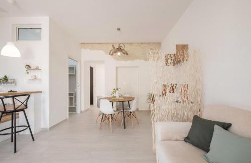 Province of Cagliari Apartamento | Modern Mediterranean Suite