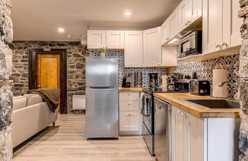 Old Quebec Apartamento | Modern Meets Rustic- 2 Bedroom in Old Quebec